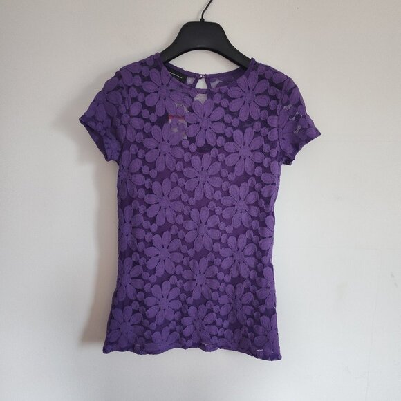Ladies SZ XS INC Purple Lace Top NWT - Picture 1 of 4